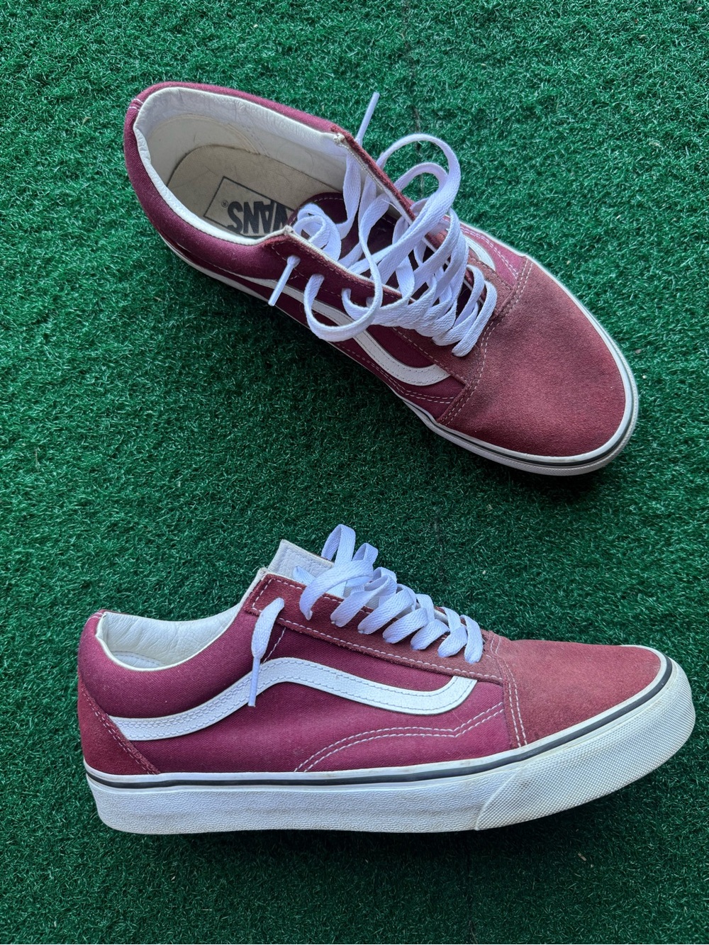 Vans Old Skool Men's Sneakers in Burgundy and White